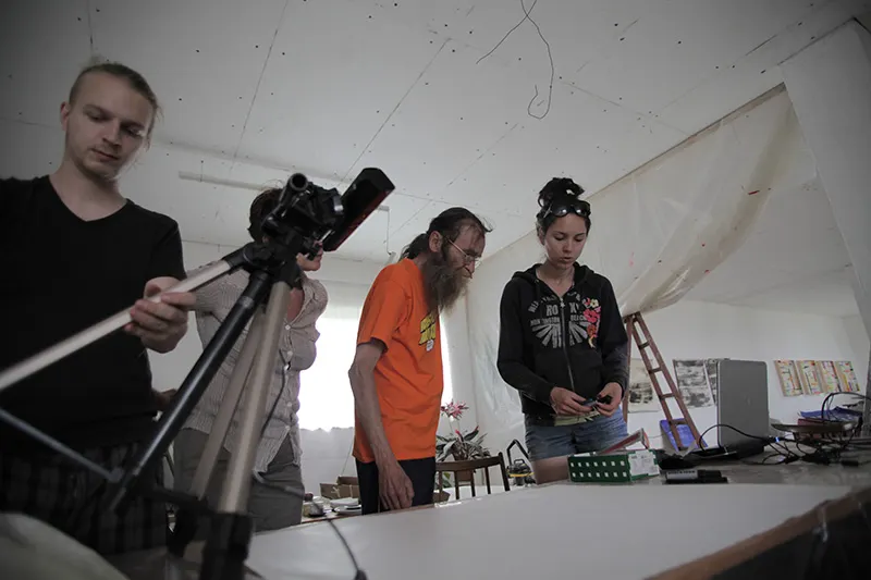 Boris Vitázek, Milan Adamčiak and Zuzana Sabová with Grafofon in 2012; photograph by Gabriela Zigová